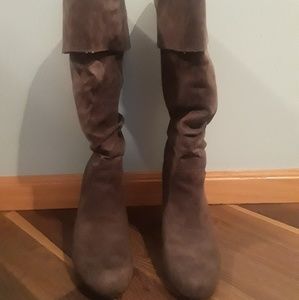 Mossimo Suede Heeled dark grey scruchy boots